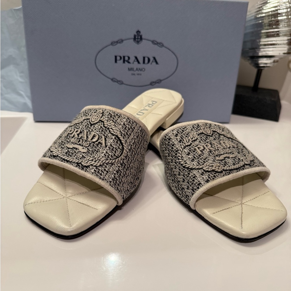 Prada Women's Cream and Black Sandals
